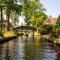 Pleasant holiday home in Giethoorn with terrace