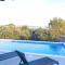 Modern apartment with large pool&sea view