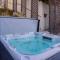 Apartments in Downtown SLC, Yard, Garage & Hot Tub - Salt Lake City