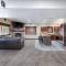 Magic McCall Cabin and Studio for Larger Groups wi