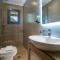 Zisis Suites