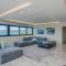 Malipe Penthouse with Sea View
