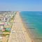 Jesolo flat - swimming pool beach and park free