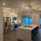 Clear Lake Retreat: Private pool, lakefront - أورلاندو