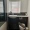 3BR-Sleeps 6 -Walk to Etihad & AO Arena