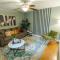 Centrally Located 2BR Overton Square Unit 1 Fast WiFi Free Parking Yes Pets - Мемфіс