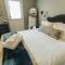 Centrally Located 2BR Overton Square Unit 1 Fast WiFi Free Parking Yes Pets - Мемфіс