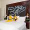King Bed Studio/Gated/Fast Wi-Fi/Near Ocho Rios