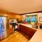 Contemporary Magic Mountain Chalet Close to Skiing, Hiking, Fun - Londonderry