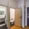 Dlouha Hemingway apartment