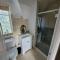 Remarkable 8 Bed Family House Sleeping 16 w Pool
