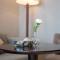 ALiving Stylish Studio with Partial Burj & Canal Views- Prive , Business bay 713 - 迪拜