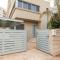 O&O Group - Prestigious Beachfront Villa W Private Pool - Rishon LeẔiyyon
