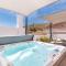 Town house with jacuzzi and foosball table - Viñuela