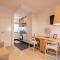 Nesha Ericeira Flats