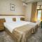 LakeSide Hotel & Spa