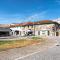 Cancela Velha Guest•House