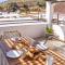 Town house with roof terrace in heart of Vinuela - فينويلا