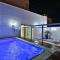 MG Flats & Residence