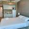 C Tower Apartments - Netanya