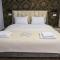Taksim Neo Pera Suites