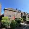 Daisy Cottage - Part of the The Bay Filey Holiday Village with pool, gym and direct beach access, pub, restaurant, tennis and meadows walks