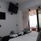 Paris-Irini Studios And Apartments