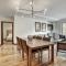 Contemporary 2 BR Condo in the Heart of Lionshead