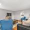 Comfy home with newly renovated interior