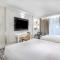 AZUR Legacy Collection Hotel