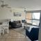 2 Bedroom Top Floor Unit - Ocean Views and Pool- Headlands Resort - ألكساندرا هيدلاند