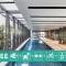 Luxury 3BRM Condo Pool Yoga Gym 2-Carport BoxHill - بوكسهل