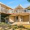 Shorelands - Stylish Beach-side Haven, Steps from the Beach and Surf in Gracetown