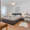 Holiday house Marijan with private pool and barbecue - by TA Leut - Privlaka