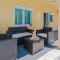 Holiday house Marijan with private pool and barbecue - by TA Leut - Privlaka