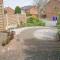 Very Peaceful Semi Detached Home Stoke on Trent - Rough Close