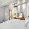 CJ303 Copper Junction Studio w LOFT condo