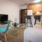 H2M Peña French Balcony, Smart TV & Parking Option
