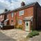 Sparrow Cottage - Westbourne