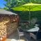 Sparrow Cottage - Westbourne