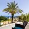Villa Oceania - Beachfront