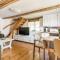 Holiday Home Skarpsätter Sportgård by Interhome