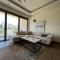 The bridge Residence