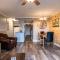 SKY HIGH VIEWS!!-Peak Mountaintop-Outdoor Pool-Close to Downtown-Private Balcony-WiFi-Cable