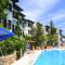 Hisar Holiday Club
