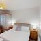 Aubergine Cottage - Part of the The Bay Filey Holiday Village with pool, gym and direct beach access, pub, restaurant, tennis and meadows walks