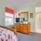 Sunny Condo - Private Ocean Isle Beach Access!