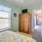 Sunny Condo - Private Ocean Isle Beach Access!