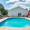 Cottleville Cabana Pool Side Getaway by Sarah Bernard Vacation Rentals - Saint Peters