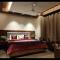hotel apple blossom 2 minutes walking from Mall road